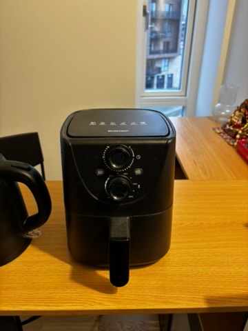 Black air fryer